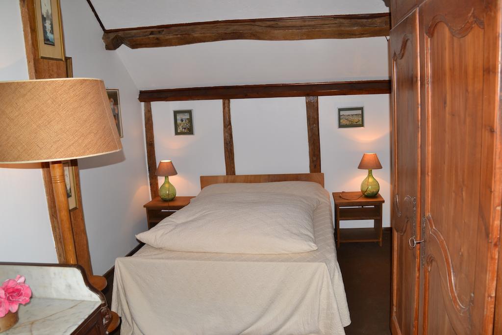 Gite De La Ronceraie Chaumont-sur-Loire Ruang foto